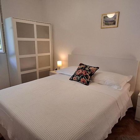 Guest House Riverside Mokošica Εξωτερικό φωτογραφία